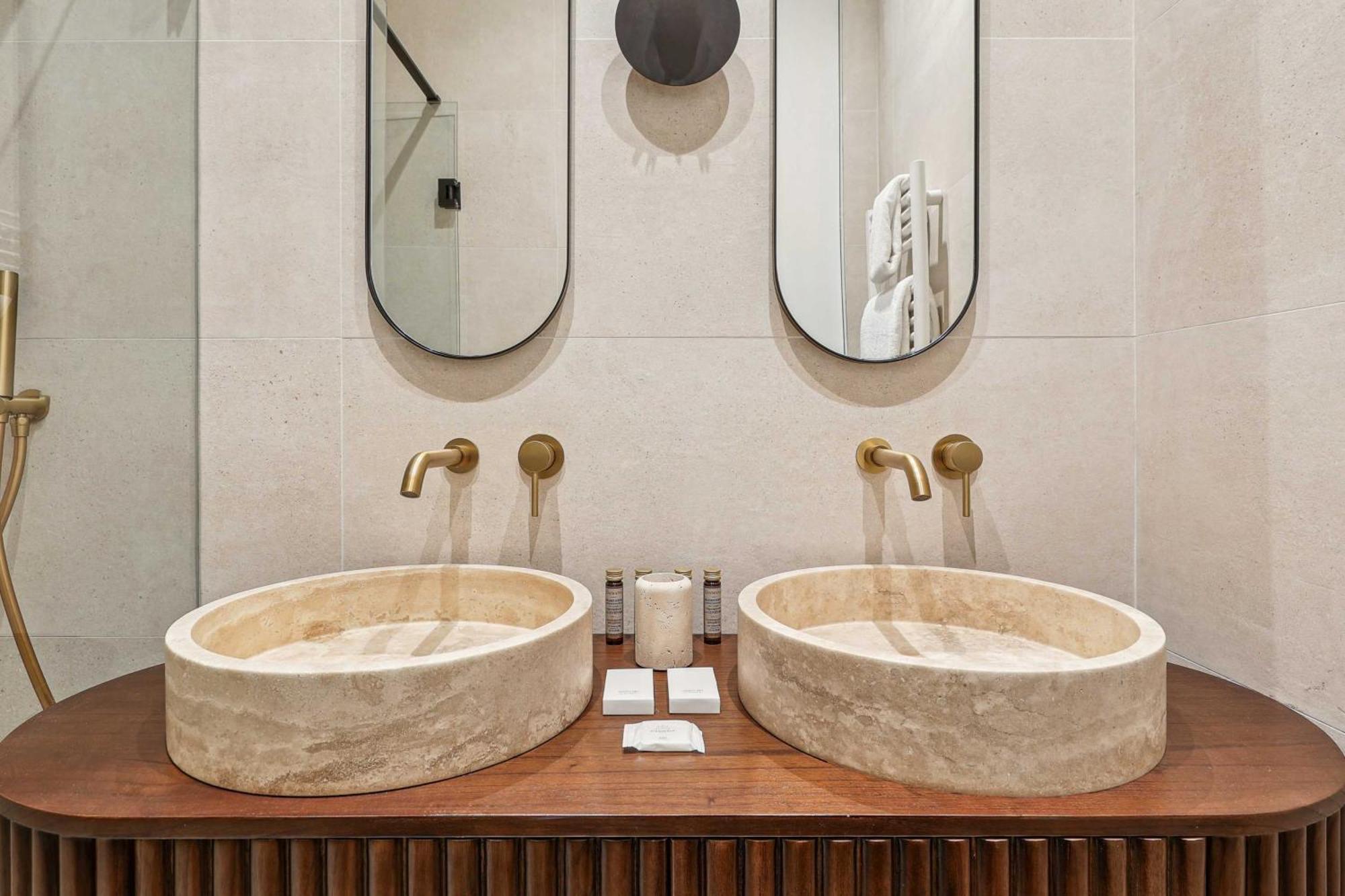 Interior Design - 6p-2br - Tour Eiffel Apartment Paris